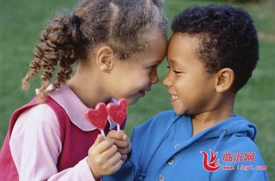 幼儿为何喜欢玩&ldquo;结婚&rdquo;游戏